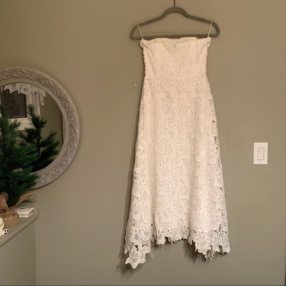 NWOT BB Dakota | Eleanor Lace Strapless Midi Dress - Picture 5 of 10